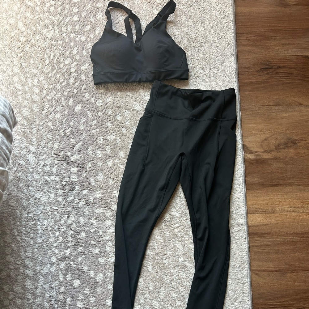 DSG (Dick’s Sporting Goods) matching high-impact set